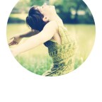 En la nueva era del aprendizaje, los colegios han visto la necesidad de transformar su modo de operar, brindándole a sus estudiantes un ambiente más ameno y divertido con el fin de que se comprometan con su proceso académico y sean ellos mismos quienes controlen qué y cómo aprenden.